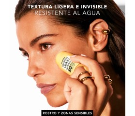 LIERAC SUNISSIME Stick Contorno de Ojos Zonas Sensibles SPF50, 50 ml